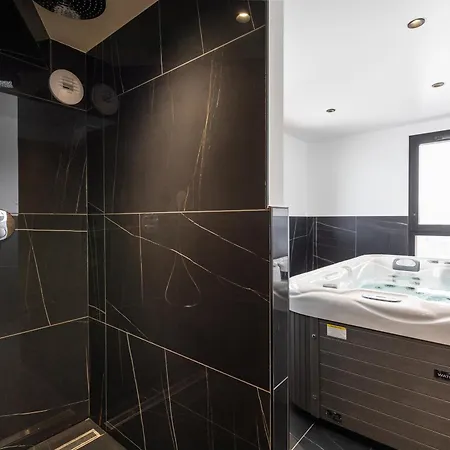 Duplex Spacieux 14 Personnes Avec Spa, Parking, Et Wifi Gratuit - Fr-1-275-210 لا روزيير
